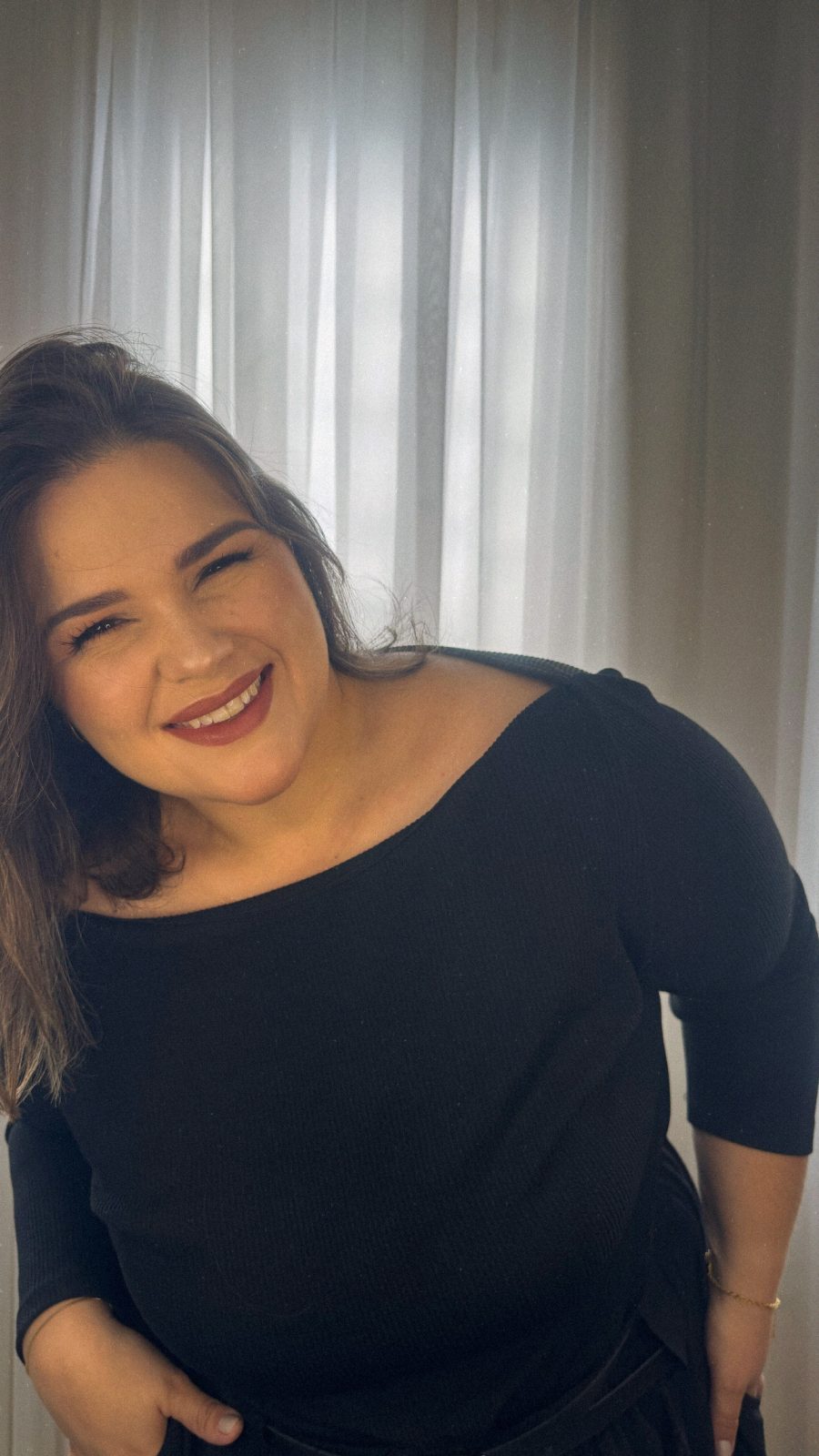 Melanie Barbieri Carregari Bahia Ferreira